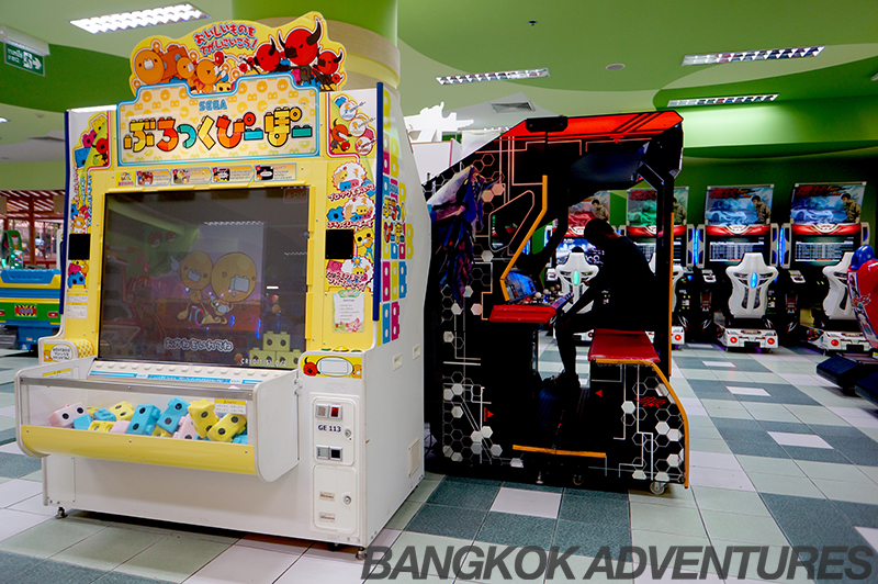 Molly Fantasy arcade at Gateway Mall Ekkamai, Bangkok