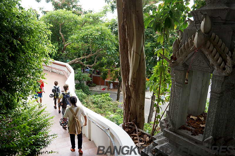 Visiting some off the beaten path temples in Bangkok on the Just Nok bike tour