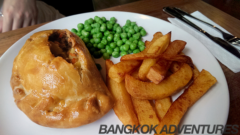 London Pie Bangkok - Serious about pies